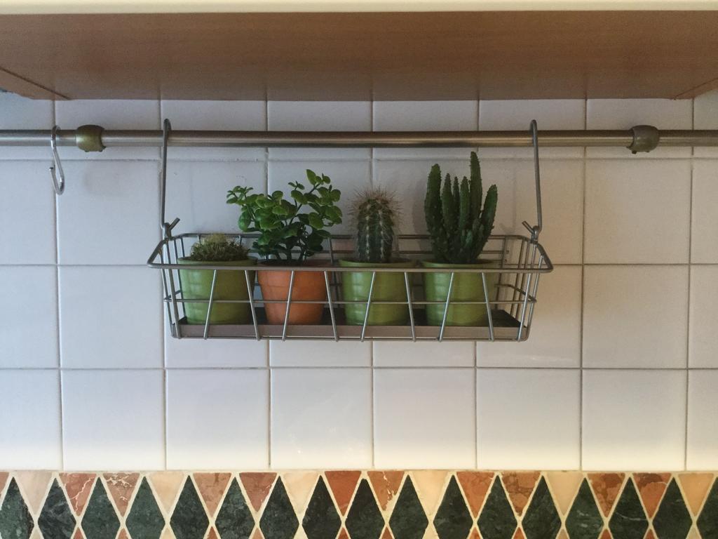 Cosy Corner Apartment Милано Екстериор снимка