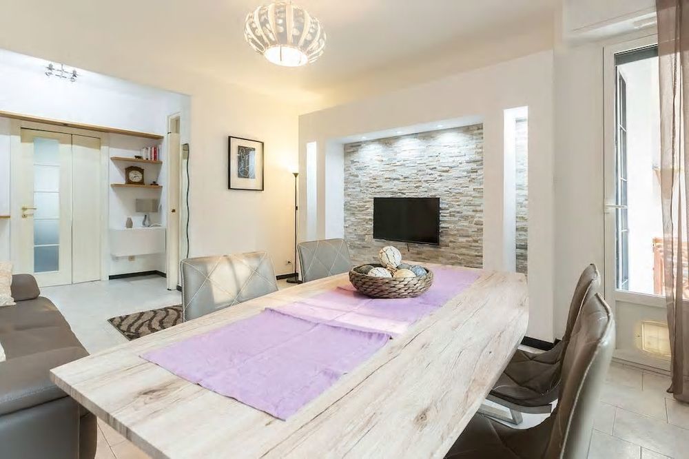Cosy Corner Apartment Милано Екстериор снимка